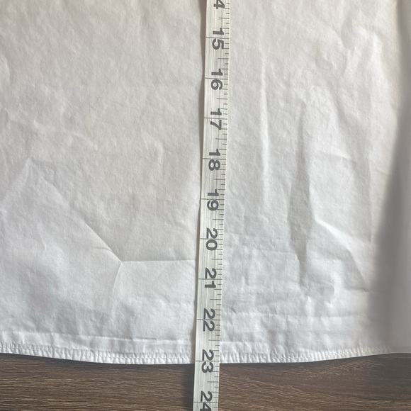 EUC Lafayette 148 Women's White Cutout Puff-Sleeve Poplin Shirt Size Medium - Picture 7 of 9